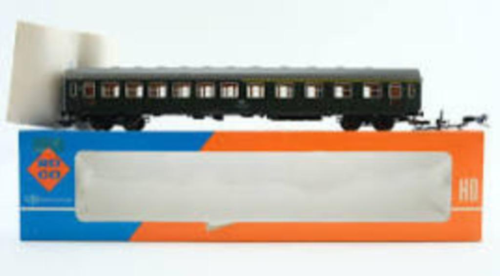 4295 ROCO HO - Wagon express 1/2 kl/Voiture Passenger 1/2 cl, Hobby & Loisirs créatifs, Jg01618@telenet.be, Enlèvement ou Envoi