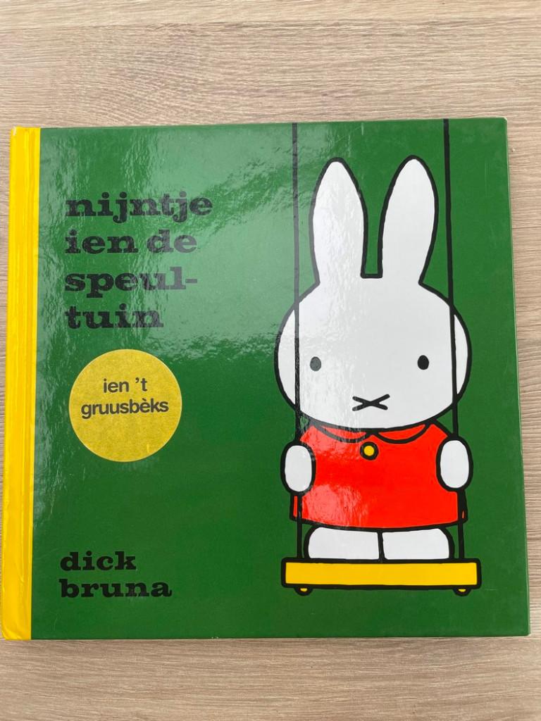 Nijntje in de speeltuin (in't Gruusbeks), Enlèvement ou Envoi