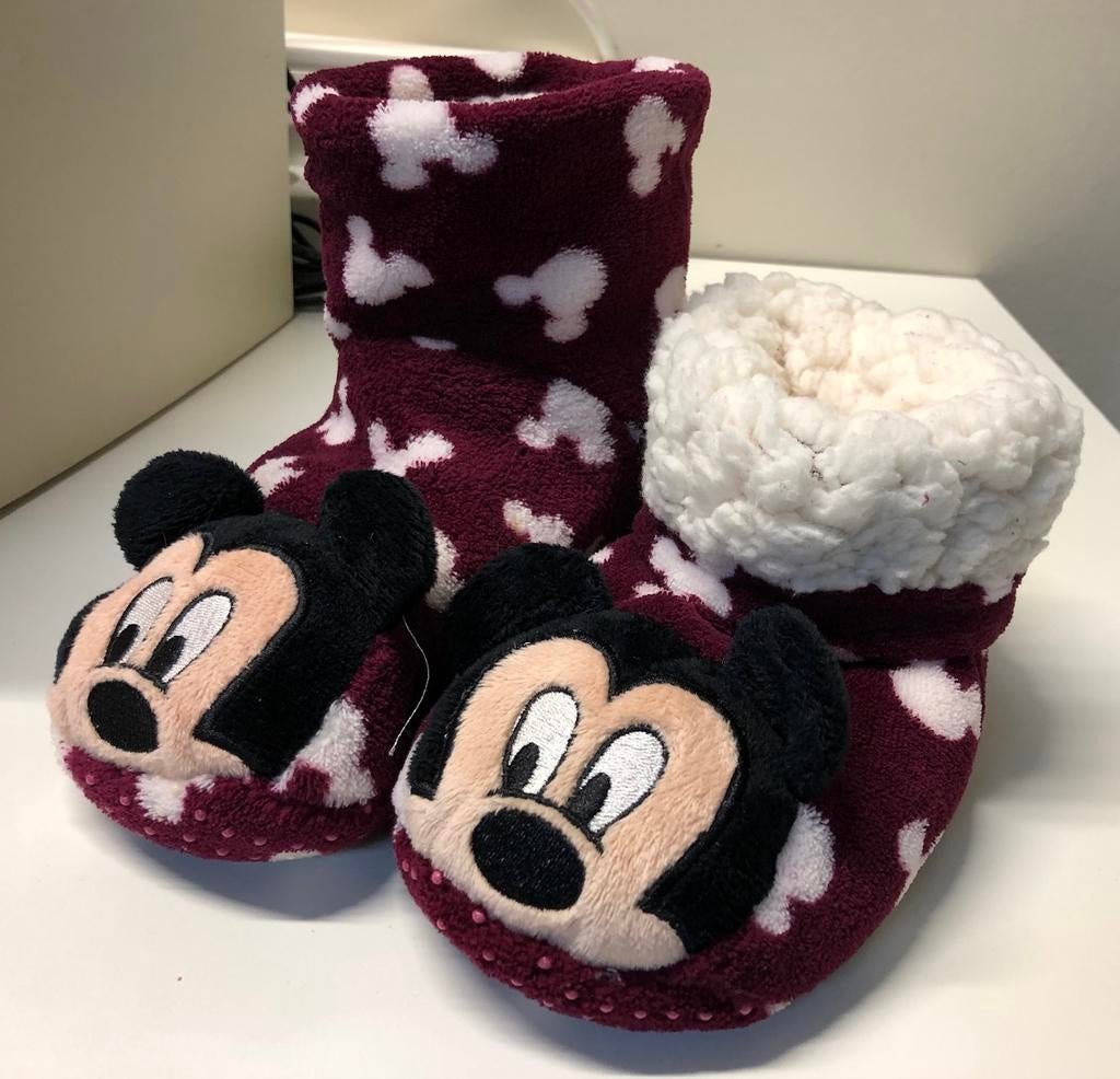 Mickey Mouse booties M. 35-36, Enfants & Bébés, Vêtements de bébé | Chaussures & Chaussettes, Garçon ou Fille, Enlèvement ou Envoi