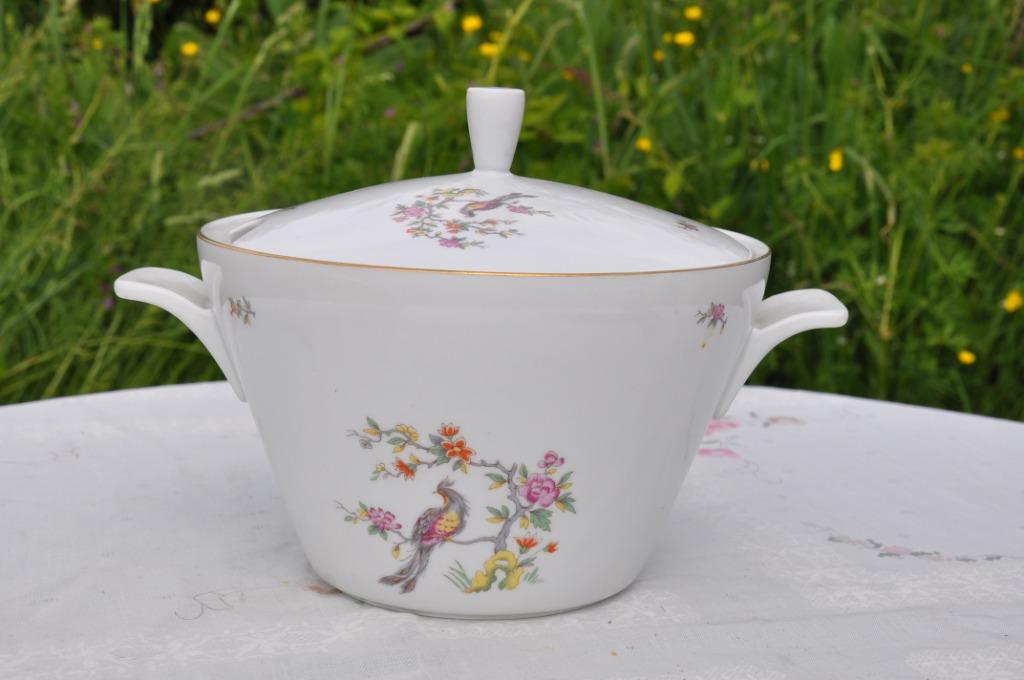 soupière decor d'oiseau en porcelaine, Enlèvement ou Envoi
