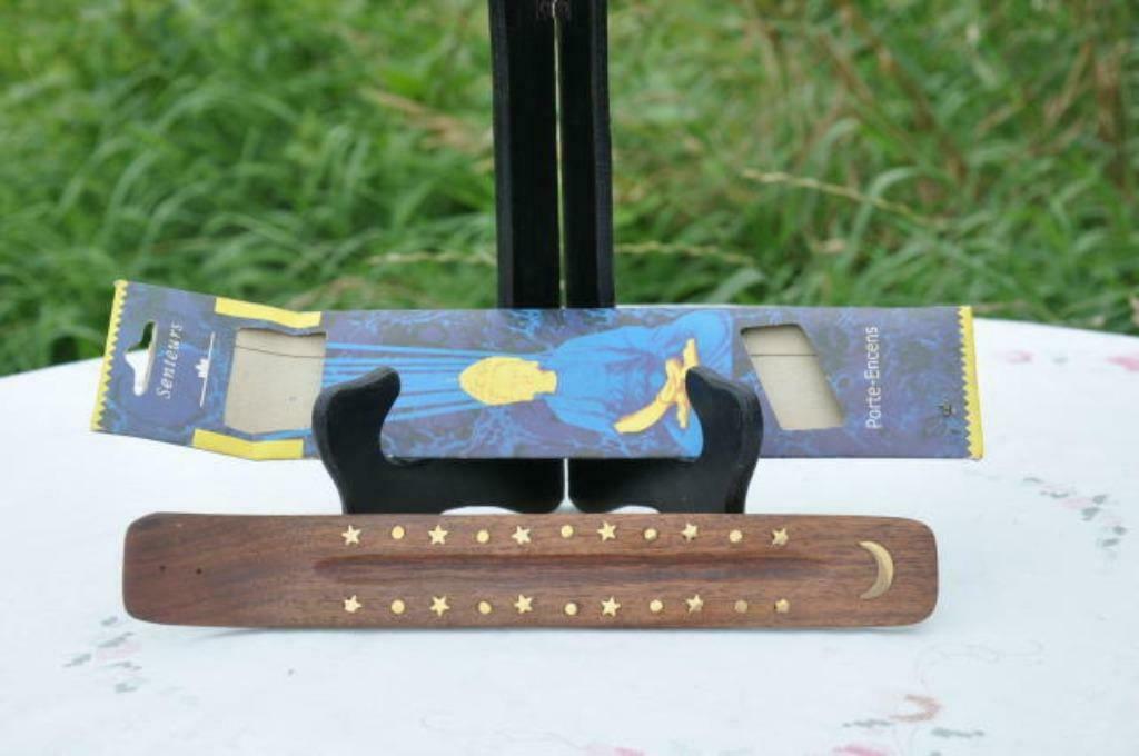 §  support en bois pour batonnet encens, Enlèvement ou Envoi, Neuf