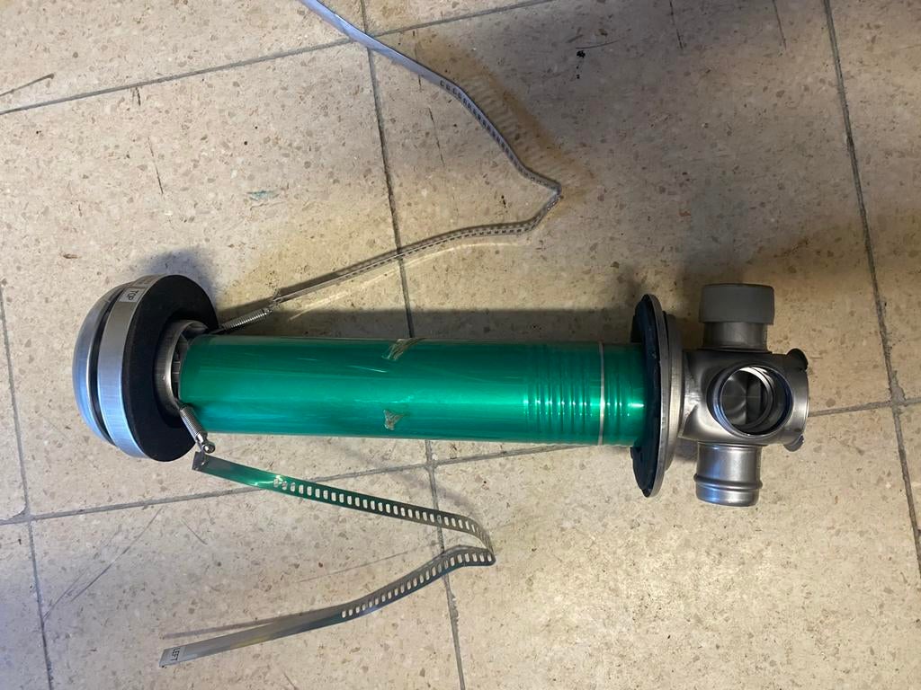 kit collecteur de cheminée de ventilation Rinnai FOT-152, Enlèvement, Neuf