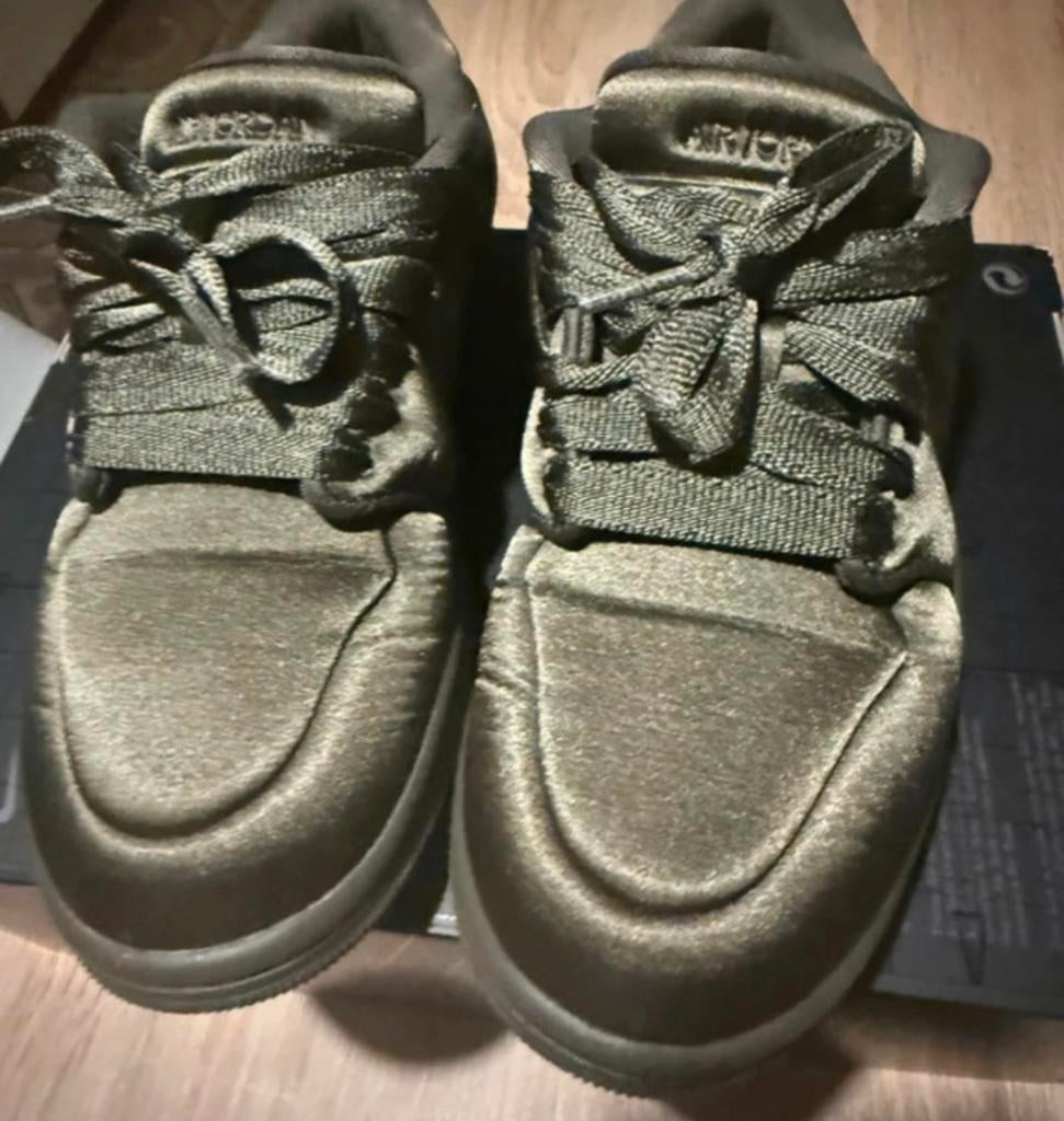Jordan 1 low, Enlèvement ou Envoi, Comme neuf, Chaussures