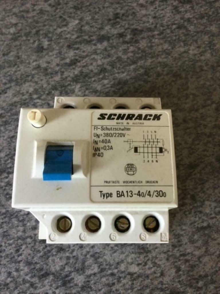 DIFFIRENCIEEL SCHRACK, Bricolage & Construction, Enlèvement, Comme neuf, Interrupteur
