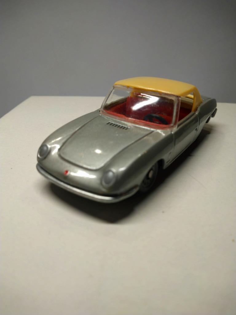 Fiat 850 Bertone - Mercury - 1/43è, Enlèvement ou Envoi