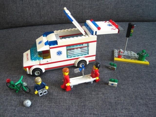 Lego City ambulance 4431, Kinderen en Baby's, Speelgoed | Duplo en Lego, Gebruikt, Lego, Complete set, Ophalen of Verzenden