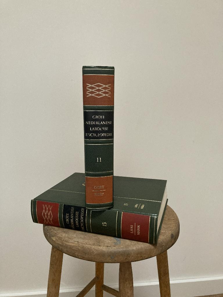 Encyclopédie Larousse, Livres, Encyclopédies, Tome à part, Général, Enlèvement, Utilisé