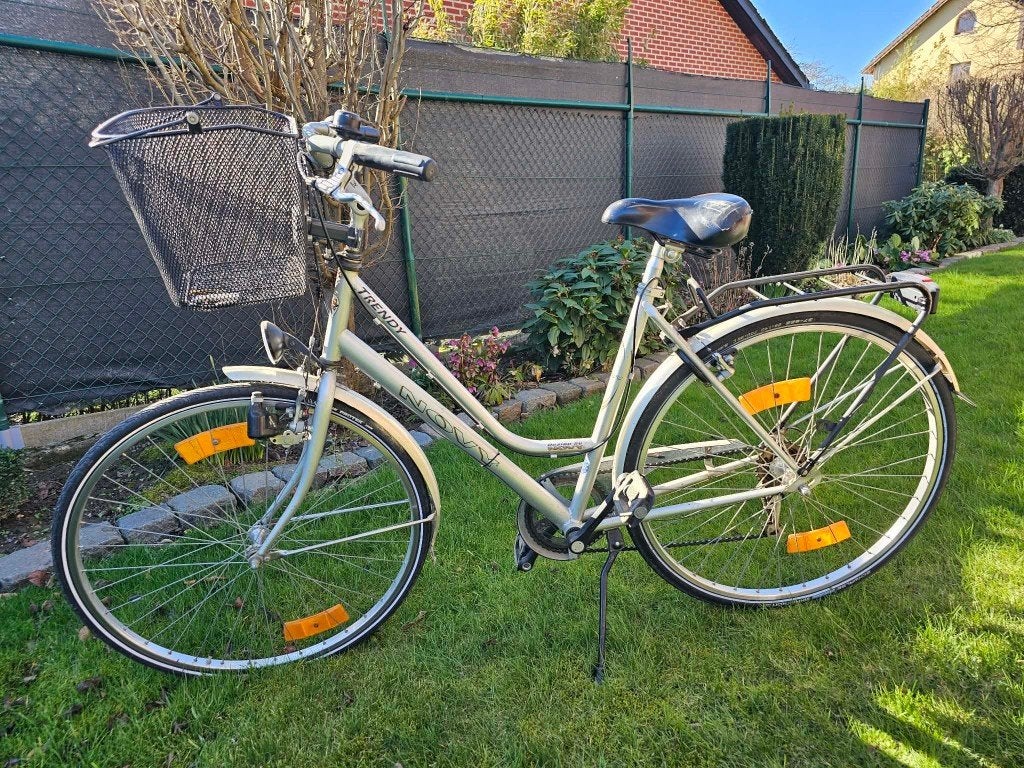 Damesfiets Design by Novy Trendy, Fietsen en Brommers, Ophalen, Gebruikt, Versnellingen