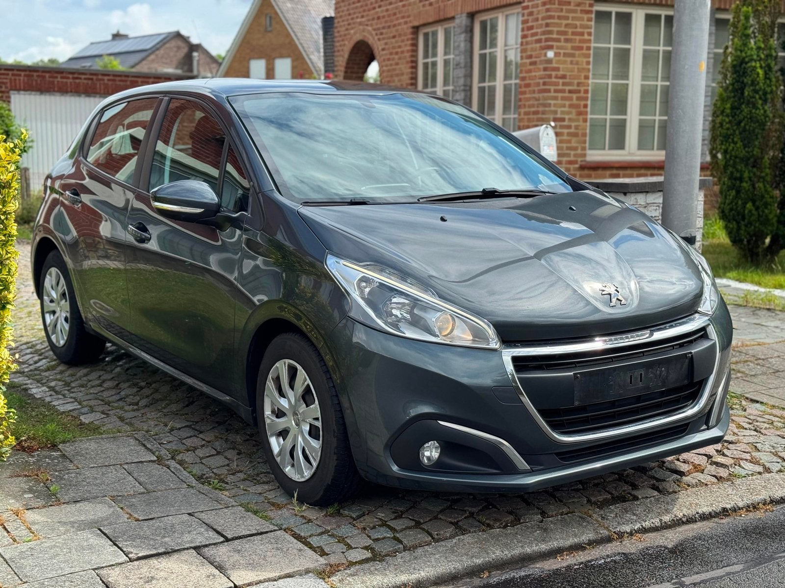 PEUGEOT 208 / FACELIFT! / EURO 6b! / GEKEURD VVK!, Auto's, Peugeot, Particulier, ABS, Airbags, Airconditioning, Alarm, Bluetooth