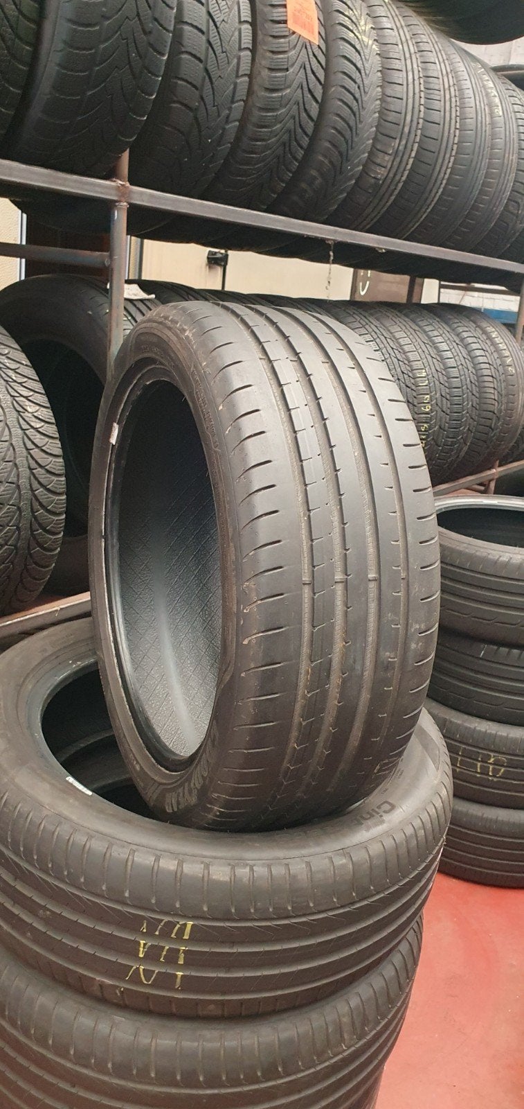 225/46R18 GOODYEAR TOP QUALITÉ avec montage et équilibrage, Enlèvement