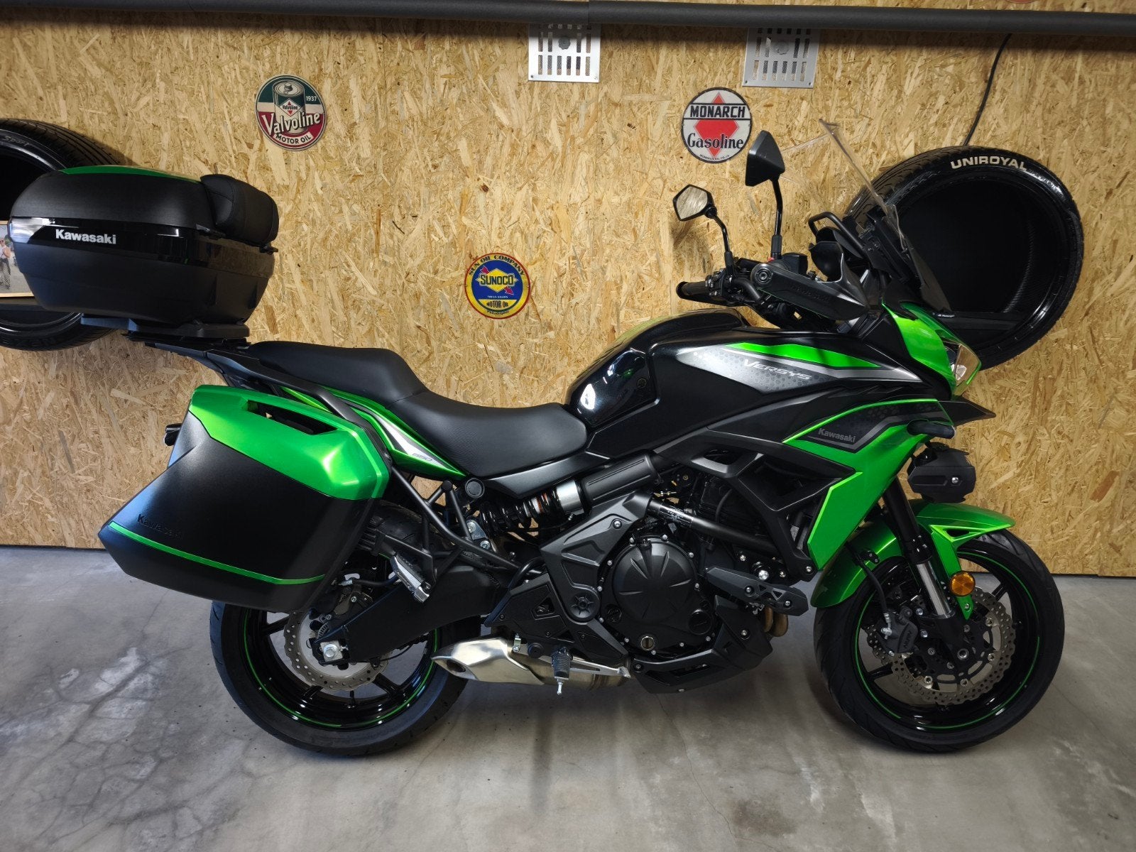 Kawasaki Versys 650 GT Tourer / Garantie 2 ans / Nickel, Poignées chauffantes, Entreprise, Occasion, 2 cylindres