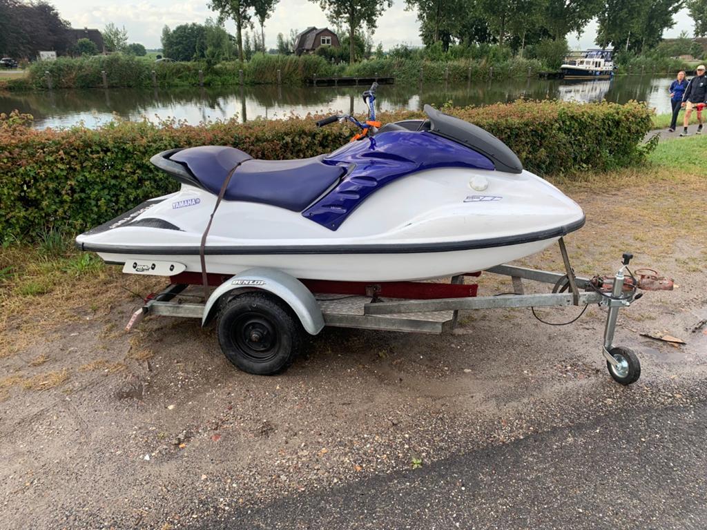 MOTOMARINE YAMAHA GP1300 GP 1300 WAVERUNNER JET SKI 1200 70, Enlèvement ou Envoi, Essence