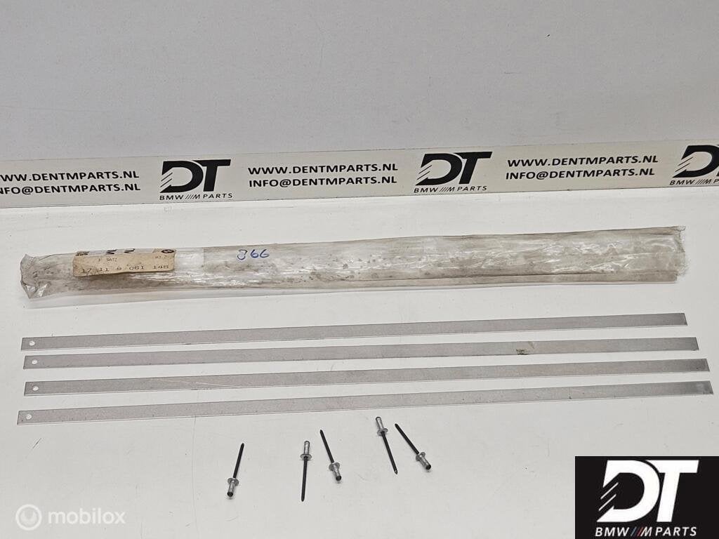 Radiator holding strap BMW E28 524td 524d 17119061145, Neuf, Enlèvement ou Envoi, BMW, BMW