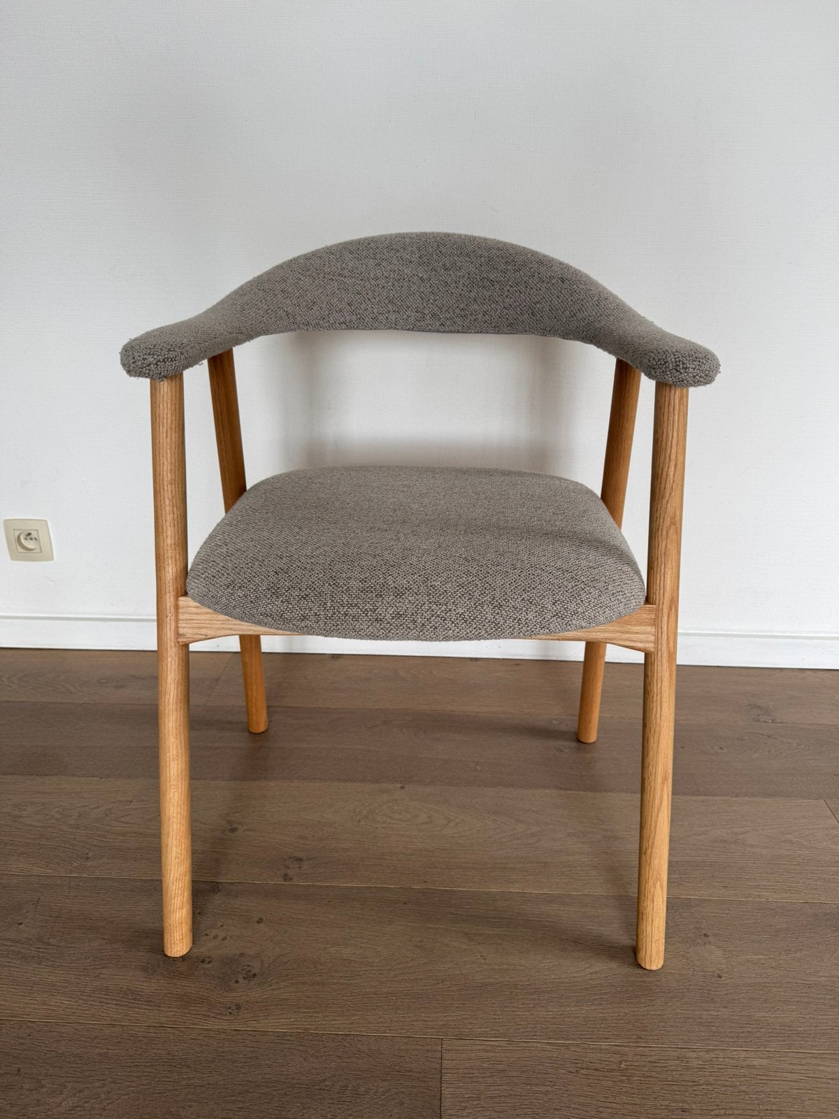 6x Addi stoel beige monza 60 met armleuning - basis oak, Maison & Meubles, Chaises, Autres couleurs, Scandinavisch, Comme neuf