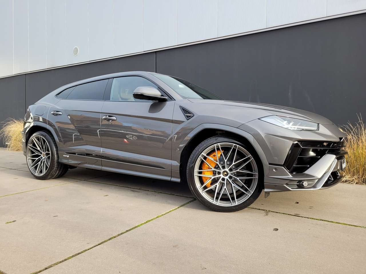 Lamborghini Urus "S" 4.0BiTurbo V8 *HUD*23"ALU*360'CAMERA*S, Auto's, Lamborghini, Urus, 8 cilinders, 0 kg, Bruin