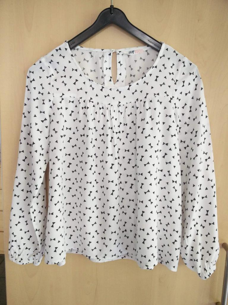 Bloes H&M   en   Bloes CKS.   maat 140.  Meisje., Enfants & Bébés, Vêtements enfant | Taille 140, Enlèvement ou Envoi, CKS., Chemise ou Chemisier