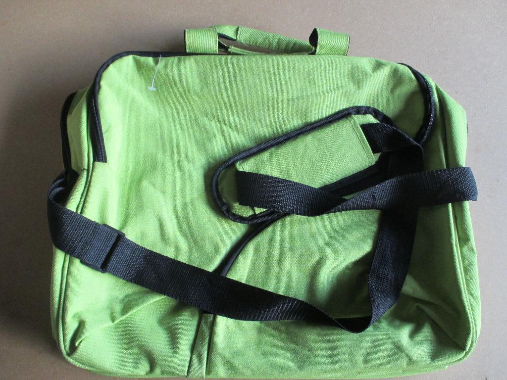 laptoptas, Computers en Software, Laptoptassen, Ophalen of Verzenden, 15 inch, Zo goed als nieuw, Schoudertas