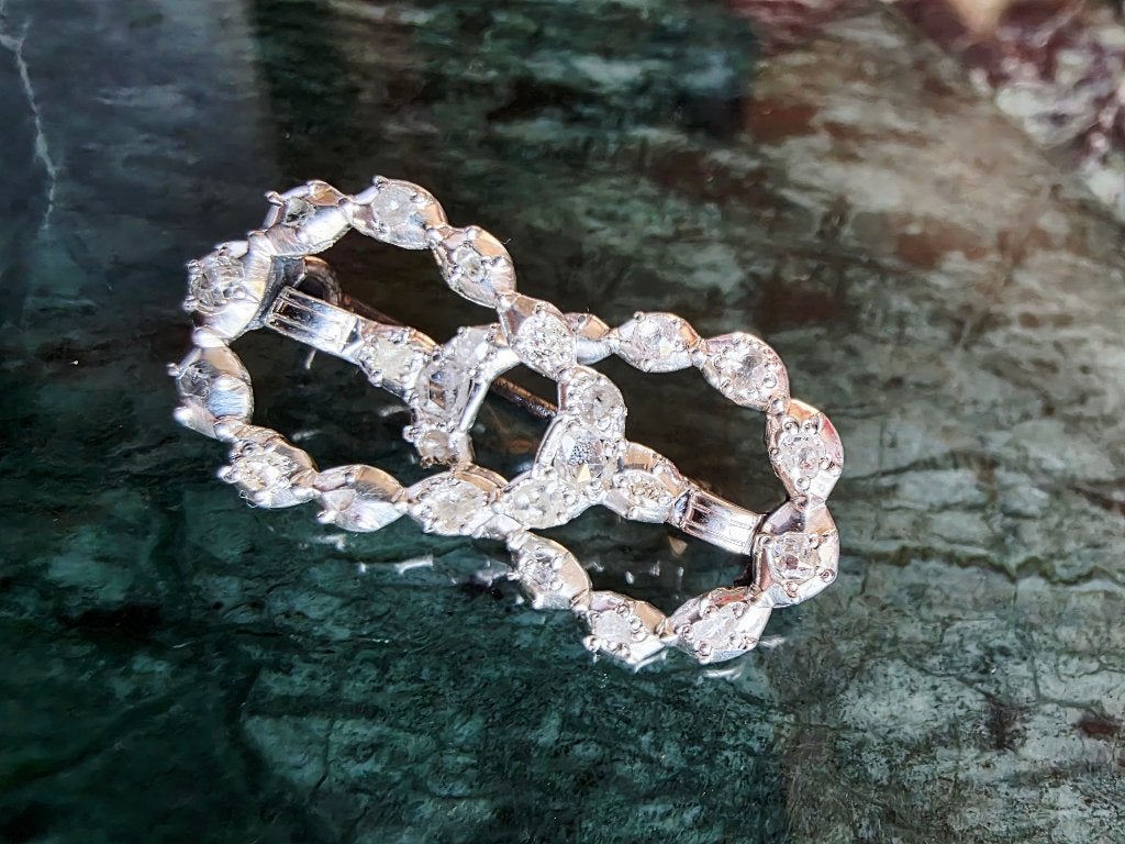 19eeuw zilveren broche met diamanten, Gebruikt, Minder dan 4 cm, Ophalen of Verzenden, Met edelsteen
