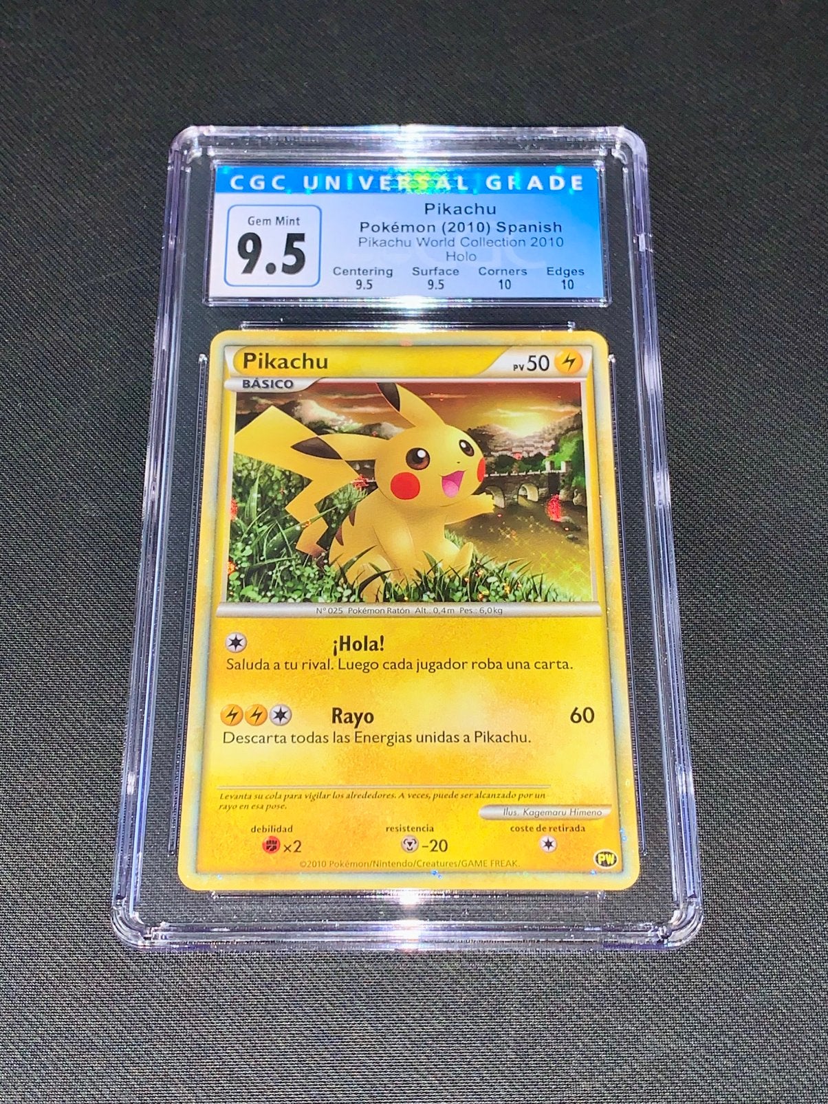 Pokémon Spanish Pikachu World Collection 2010 Holo CGC 9.5, Ophalen of Verzenden, Zo goed als nieuw