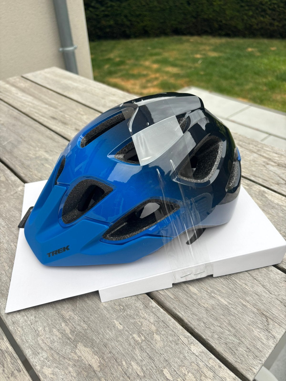 Te koop nieuwe Trek fietshelm, Fietsen en Brommers, Ophalen, Zo goed als nieuw, S, Jongen of Meisje