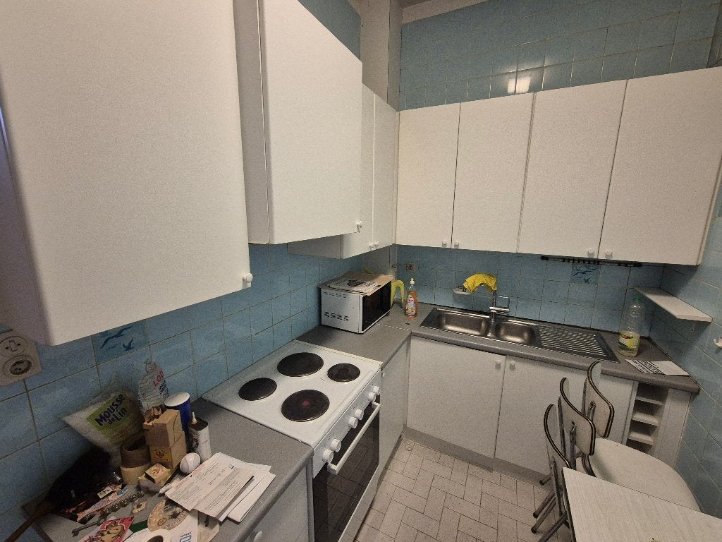 Gratis complete keuken met spoelbak (zelf afbreken), Huis en Inrichting, Ophalen, Gebruikt, Wit, Hoekkeuken