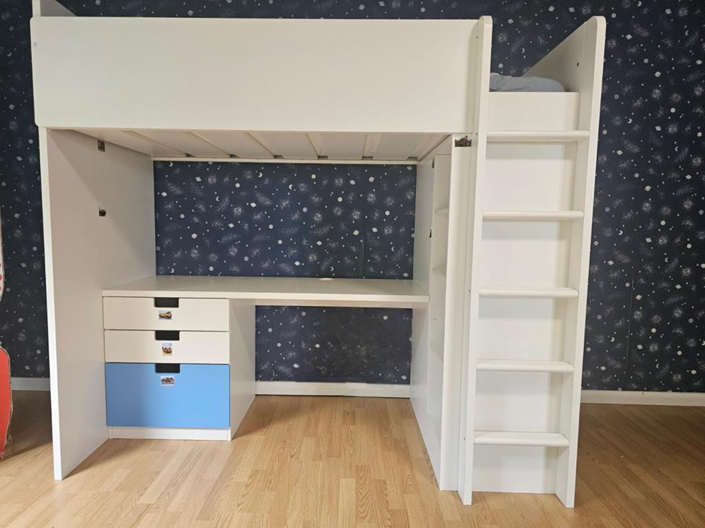 Hoogslaper ikea met ingebouwde kast en bureau, Ophalen, Hoogslaper