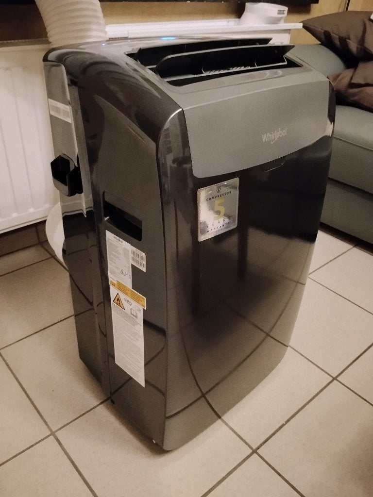 WHIRLPOOL 12000 BTU MOBIELE AIRCO-AIRCONDITIONER, Elektronische apparatuur, Airco's, Ophalen, Verwarmen, Minder dan 60 m³, 3 snelheden of meer