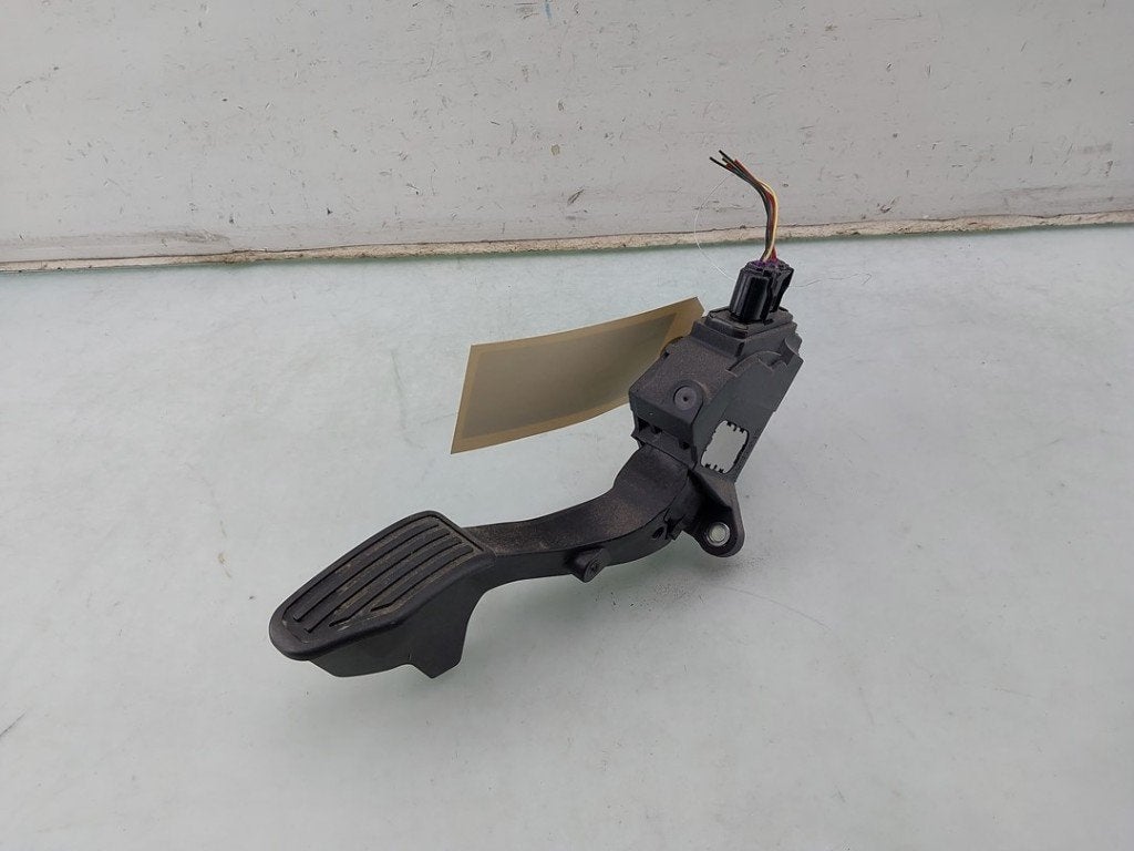 GASPEDAAL Toyota Yaris III (P13) (|781100D110|), Dhr. J. Ham, Gebruikt, Administratie@autoham.nl, Toyota