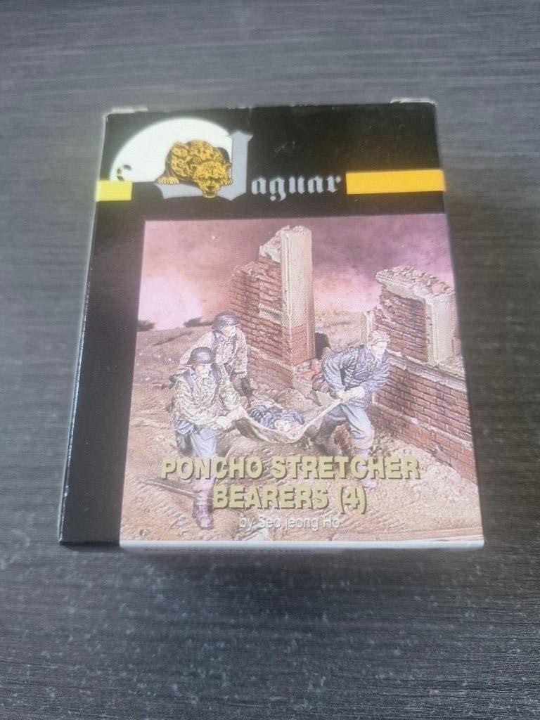 Jaguar 1/35 Poncho Stretcher Bearers 4 Figs. + Base, Enlèvement ou Envoi, Neuf, 1:35 à 1:50, Personnage ou Figurines