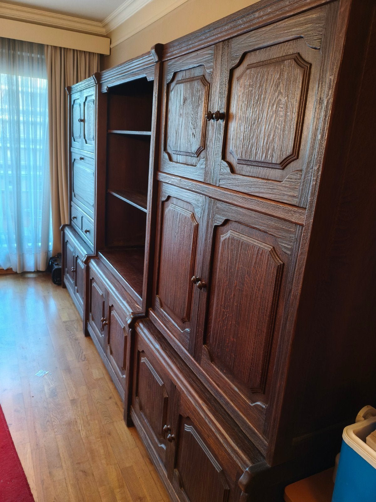 eiken kast en tafel, Ophalen