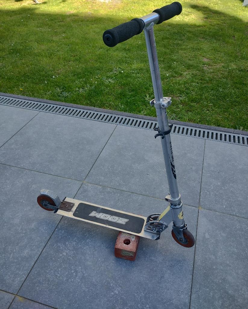 Trottinette enfant, Enlèvement
