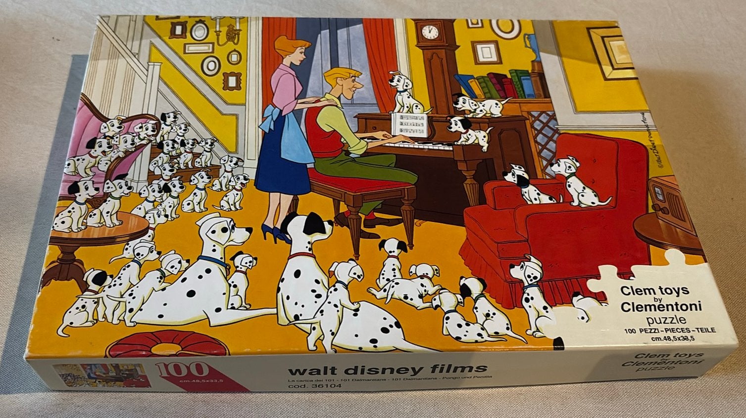 Vintage Disney Puzzel 101 Dalmatiërs – Clementoni, Ophalen of Verzenden, Zo goed als nieuw, Compleet, Disney