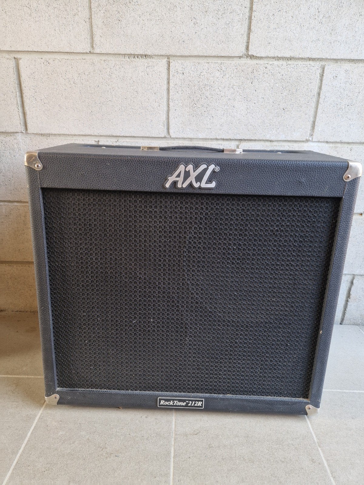 Versterker AXL Rocktone 212R, Ophalen