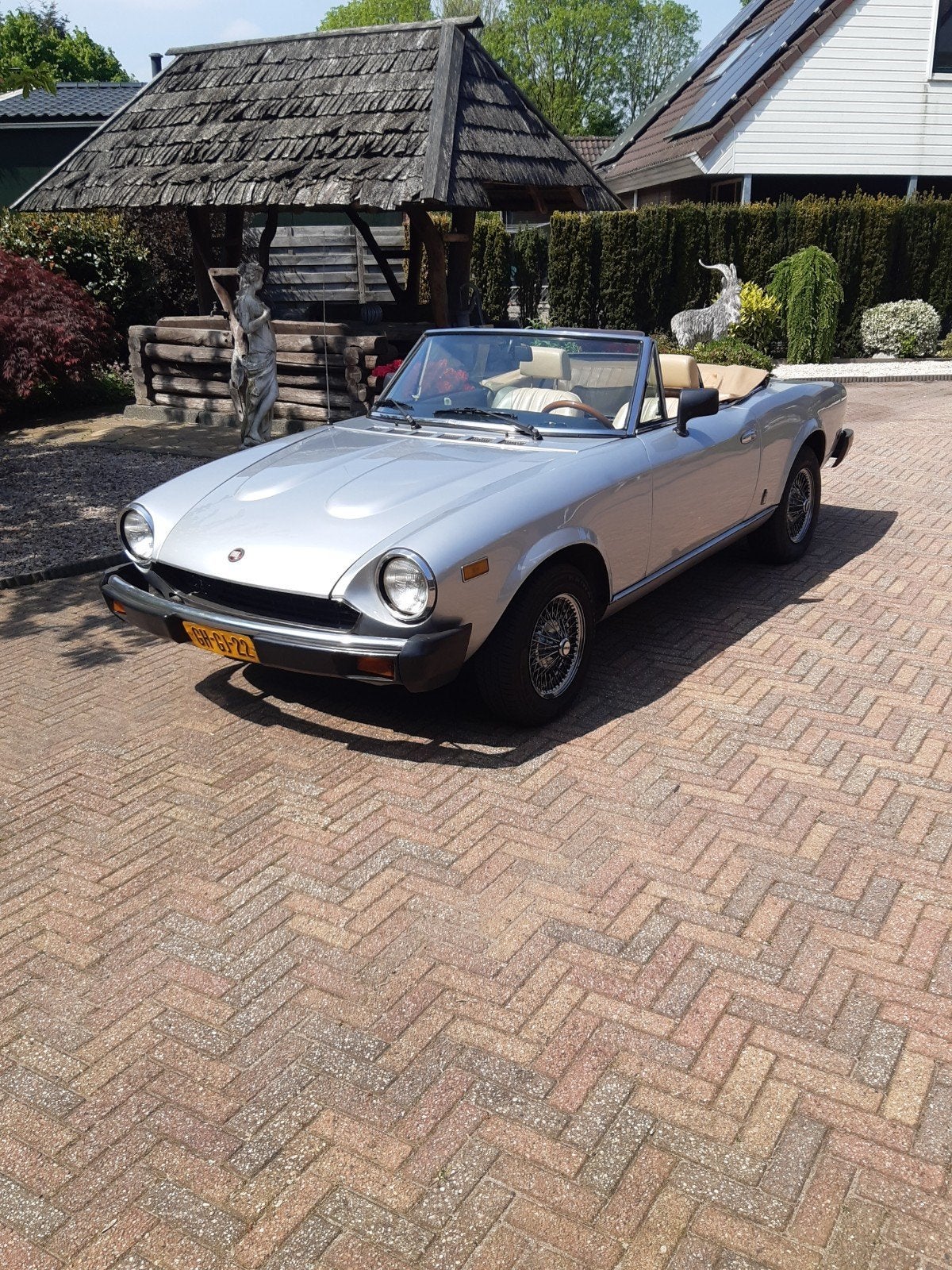Fiat 124 2.0 Spider I USA 1982 Grijs, Auto's, Cabriolet, Grijs, Zilver of Grijs, 1040 kg