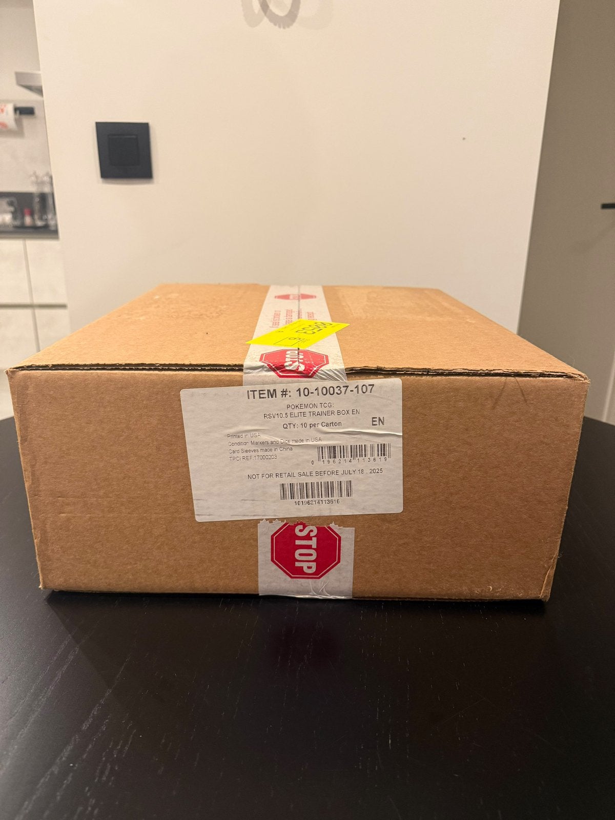 Boîte ETB Pokémon TCG White Flare anglaise - Scellée, Hobby & Loisirs créatifs, Enlèvement ou Envoi, Neuf, Booster box, Foil