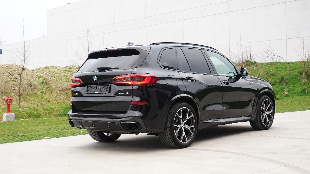 BMW xDrive 45e M pack       M luxe lounge bar, Cuir, Achat, Entreprise, Noir