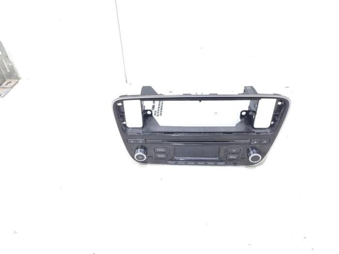 Radio d'un Volkswagen UP, Volkswagen, -, 3 mois de garantie, Utilisé