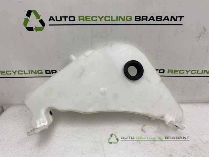Ruitensproeiertank voor van een Audi A7, Gebruikt, -, -, Ophalen of Verzenden