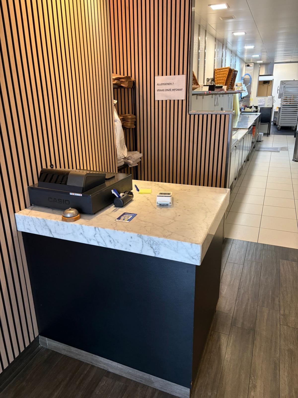 GOED DRAAIENDE BROODJESZAAK TER OVERNAME – ANTWERPEN, Articles professionnels