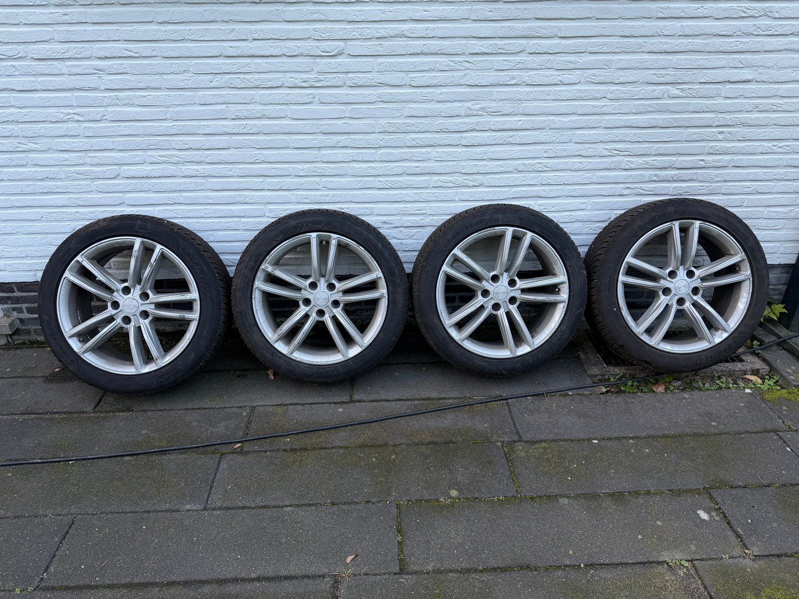Winterbanden tesla model s, Auto-onderdelen, Ophalen, Winterbanden, Band(en)