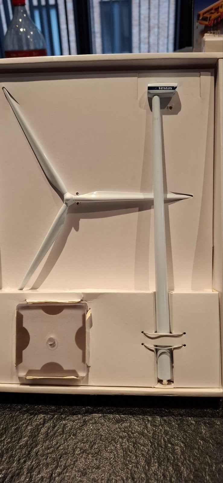 Model windmolen van Vestas, Hobby en Vrije tijd, Modelbouw | Overige, Ophalen of Verzenden