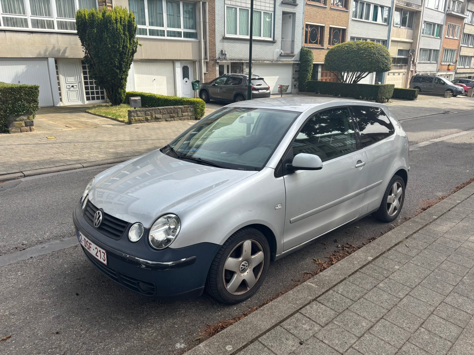 VW POLO 9N 143.XXX KM, Autos, Argent ou Gris, Achat, Boîte manuelle, Particulier