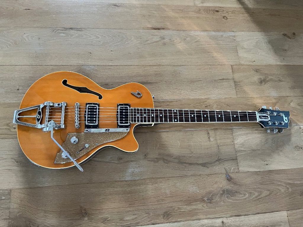 Réduire ma collection: guitare et un ampli haut de gamme, Musique & Instruments, Enlèvement, Comme neuf, Semi-solid body, Autres marques