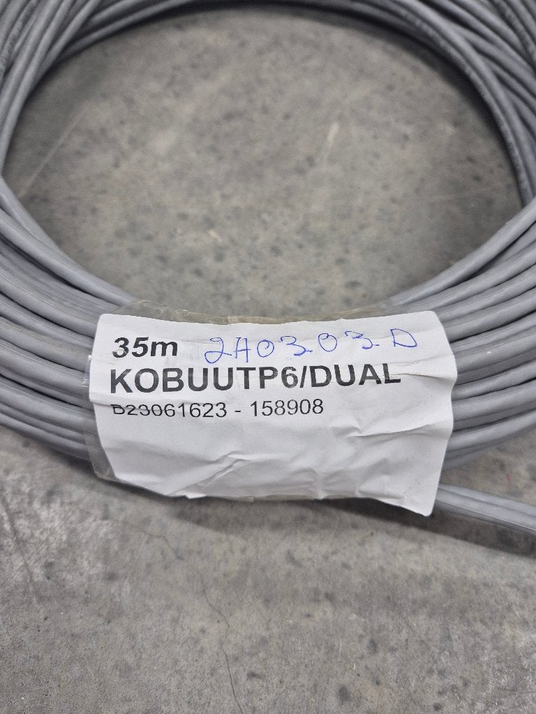 Dubbele UTP Cat6 netwerkkabel – 35 meter (NIEUW), Ophalen, Nieuw, Overige merken, Overige typen