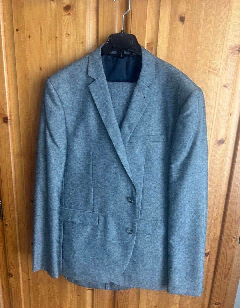 Costumes, Enlèvement, Comme neuf