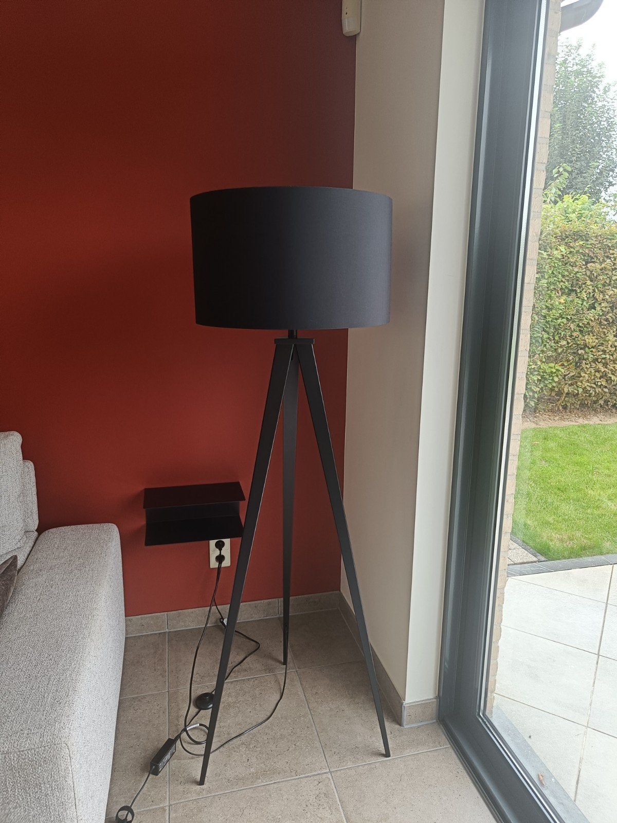 Zwarte staande lamp en zwarte tafellamp te koop, Ophalen