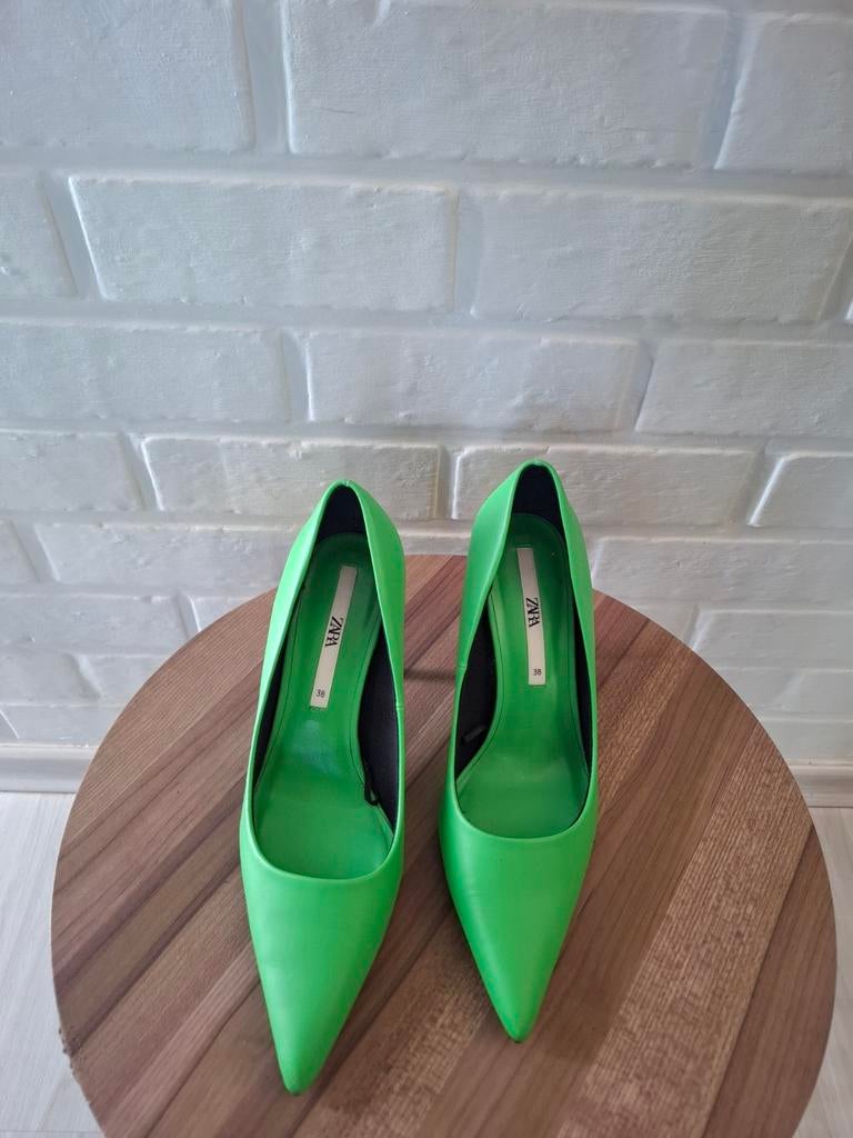 Groene Zara pumps maat 38, Ophalen, Pumps