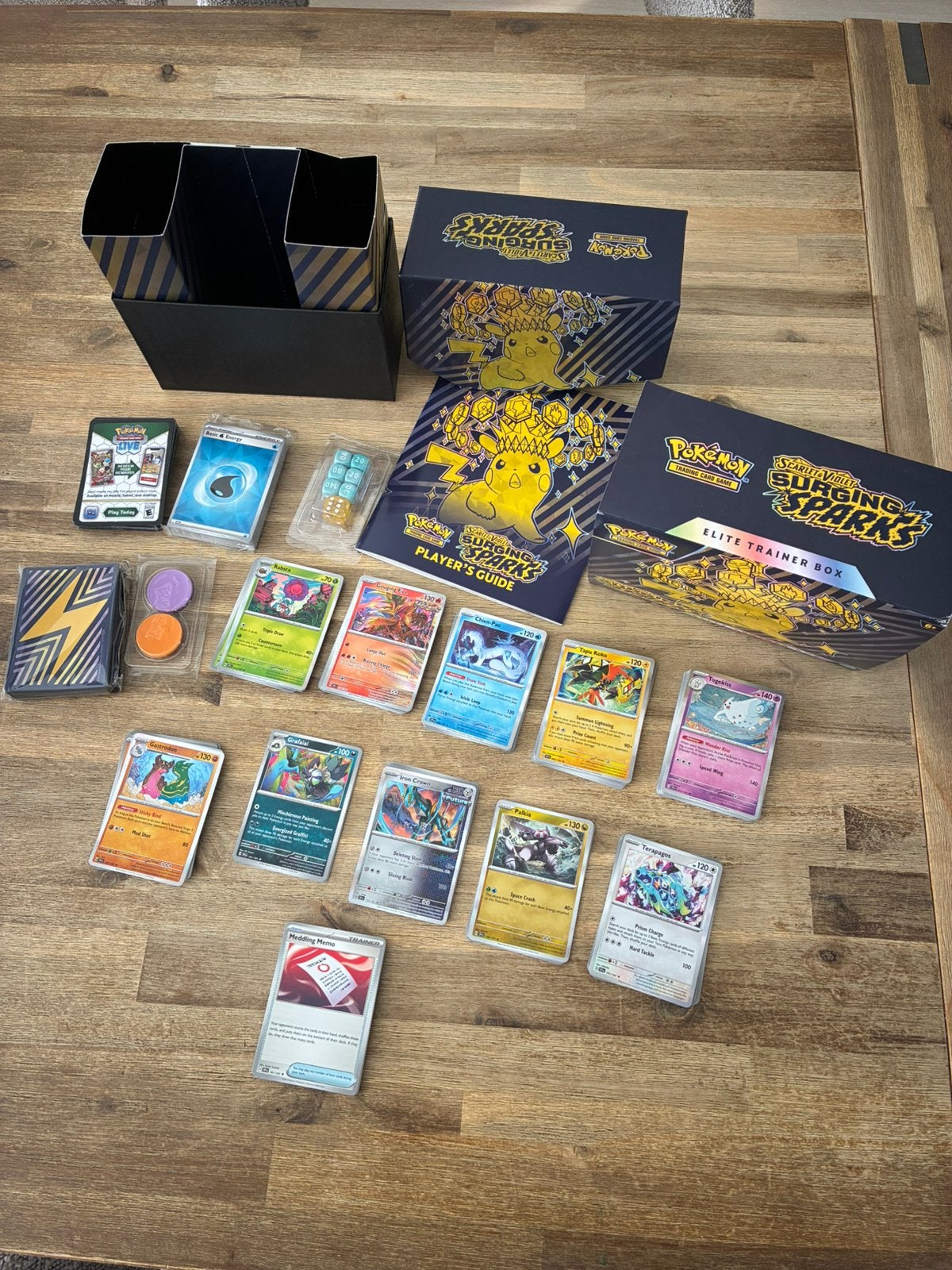 Pokémon kaarten Surging Sparks, Hobby en Vrije tijd, Verzamelkaartspellen | Pokémon, Ophalen, Nieuw, Meerdere kaarten