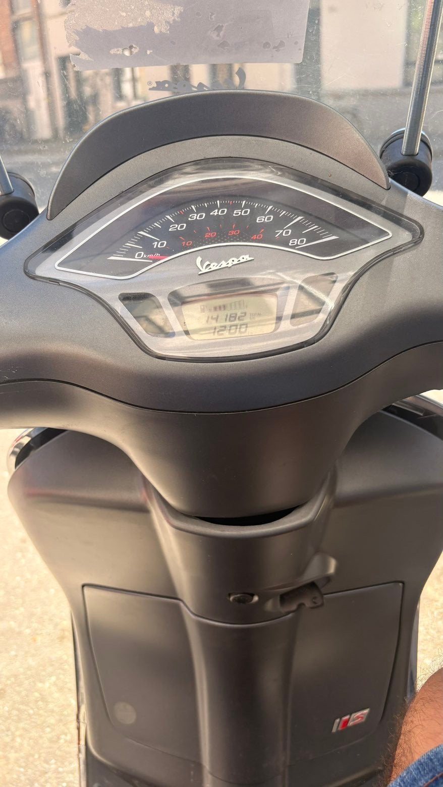 vespa sprint euro 4 2018, Fietsen en Brommers, Scooters | Vespa, Ophalen, Zo goed als nieuw