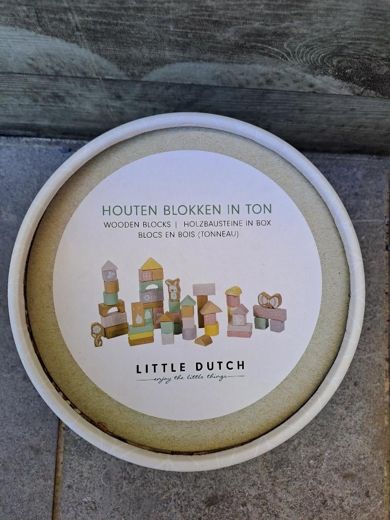 Blokken speelgoed, Ophalen, Zo goed als nieuw